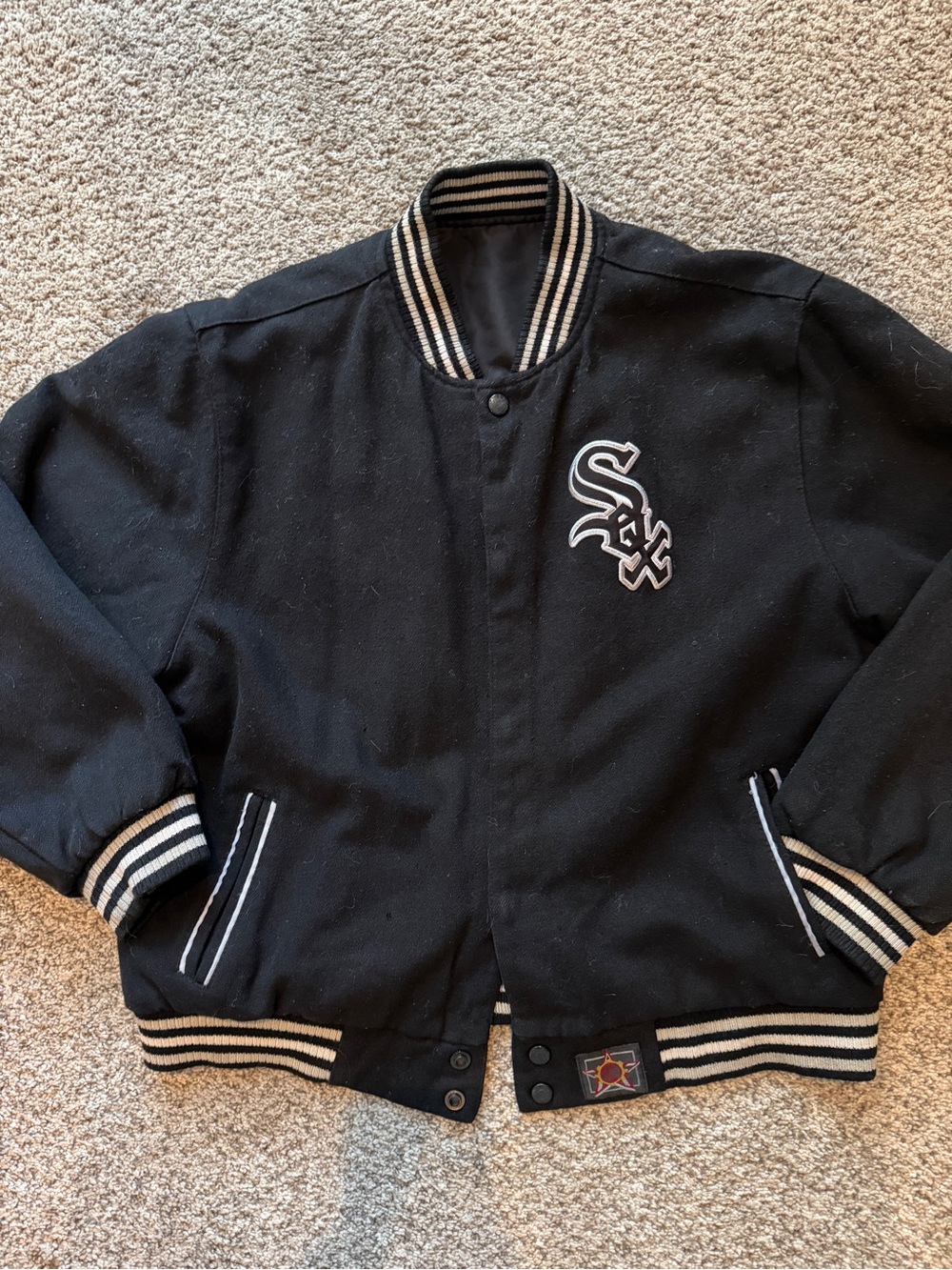 Chicago White Sox Reversible Wool + Nylon Athletic Jacket (Youth XL/Women’s SM)